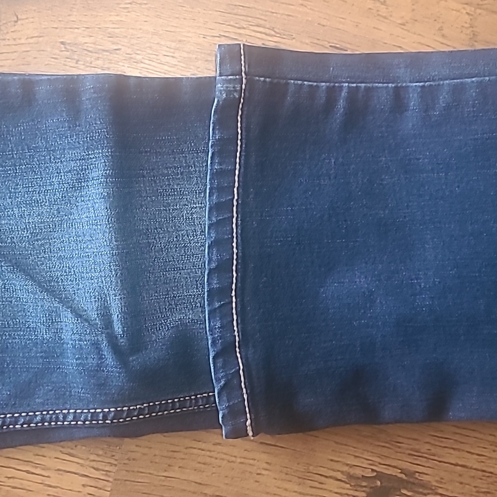 Bootcut Wrangler 9/10 - Picture 4 of 9